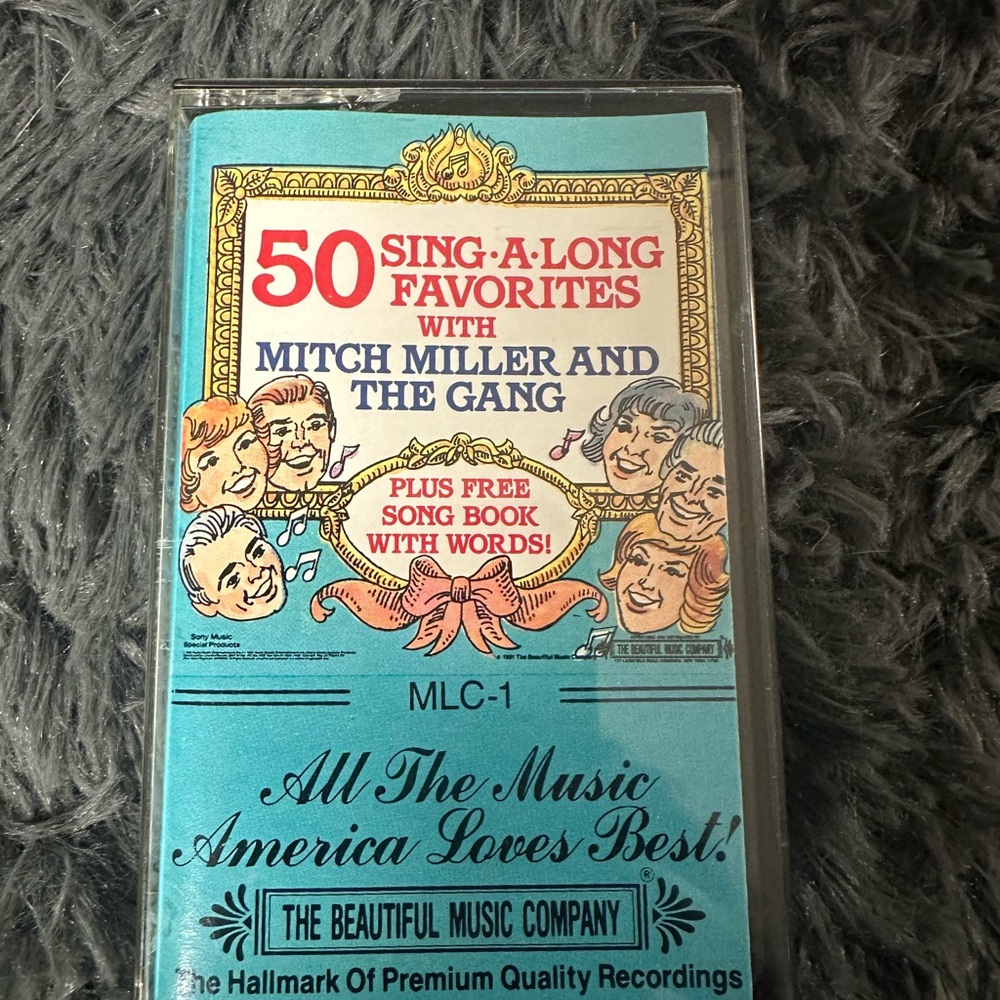 50 Sing-A-Long Favorites Cassette
